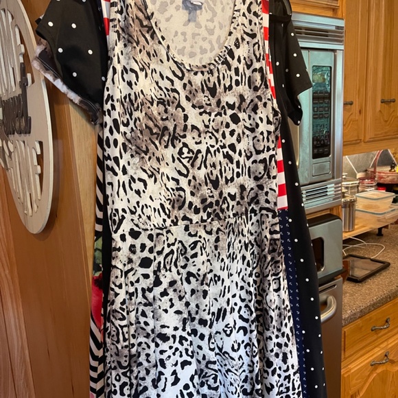 Lularoe dresses - Picture 9 of 10